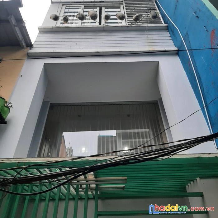 Nhà bán gấp, cư xá đô thành p4,q3,5 tầng đẹp lung linh.