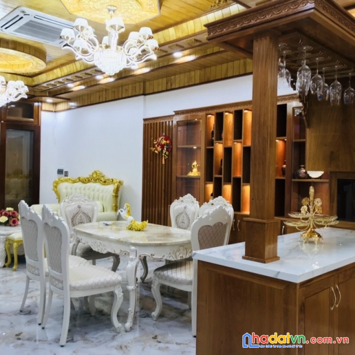.biệt thự mặt tiền đường 2 tháng 9, 1240m2, 2 tầng, 35x35 hải châu 170 tỷ