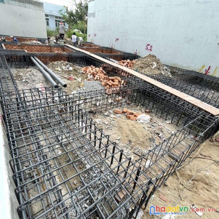 Cần bán nhà một trệt 3 lầu tại xã long hậu, huyện cần giuộc, long an