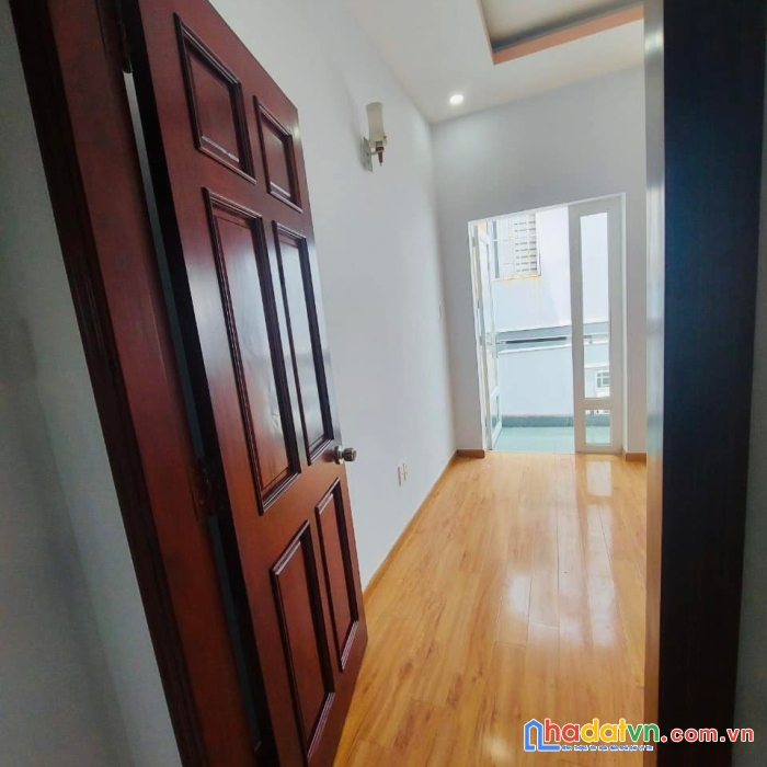 Tuyển ctv bán nhà phố thu nhập cao