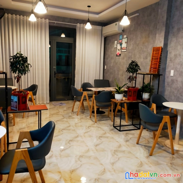 Bán nhà mới đẹp, hẻm xe tải tránh đường tân hòa đông- bt