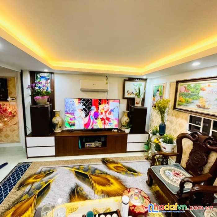 Chính chủ cần bán gấp nhà phố khương đình dt: 41/48m - 6 tầng – mt3.9 giá: 5.2 tỷ