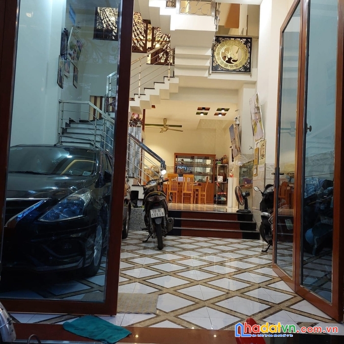 Bán nhà gò xoài, 4 tầng ,80m2, hxh, ngang 5m
