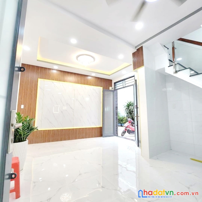Nhà bán hẻm ô tô 6m sát mt hưng phú, p8,q8 giá 4tỷ1