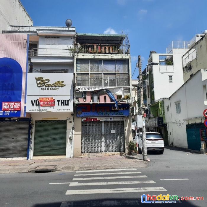 Bán mt nguyễn thị minh khai ngay cv tao đàn-dt: 6x18- 3 tầng- 49.5 tỉ