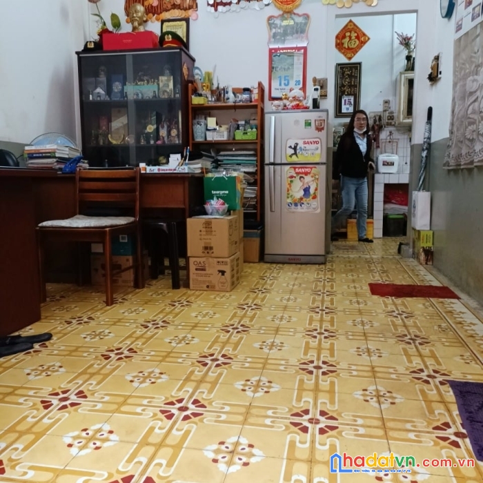 Nhà cách mạng tháng 8, quận 3, gần mặt tiền, nở hậu, cho thuê giá cao