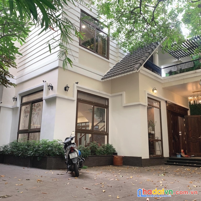 Bán biệt thự gỗ hiếm, quận 3, trần quốc toản, 5 tầng, ngang 16 x 25, 403m2, nhĩnh 100 tỷ.