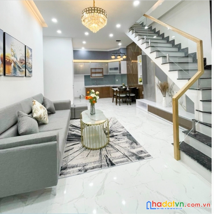 Hạ 500tr. nhà mới, mặt tiền 3t x 145m2, dòng tiền mạnh đường núi thành - 0905522660