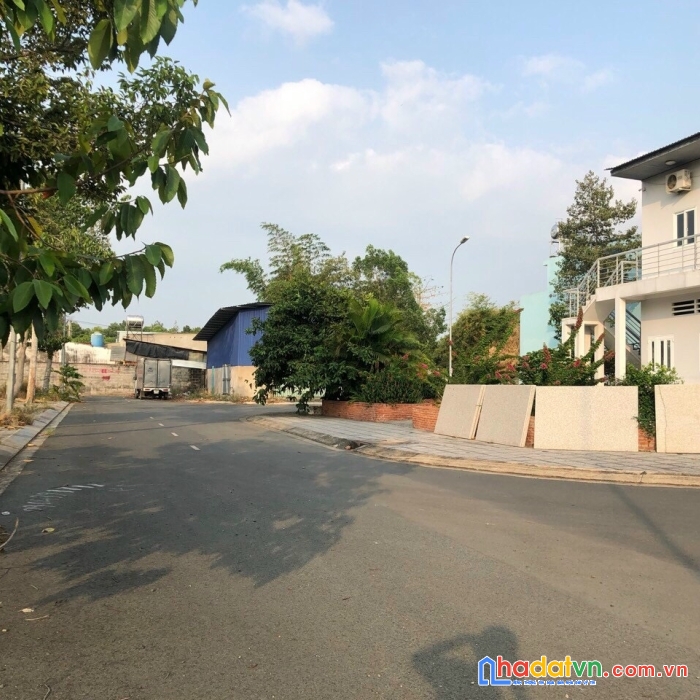 Bán gấp lô đất đông nam ngay chợ long phú phước thái, dt 5x21m, 100% thổ cư, giá bán nhanh