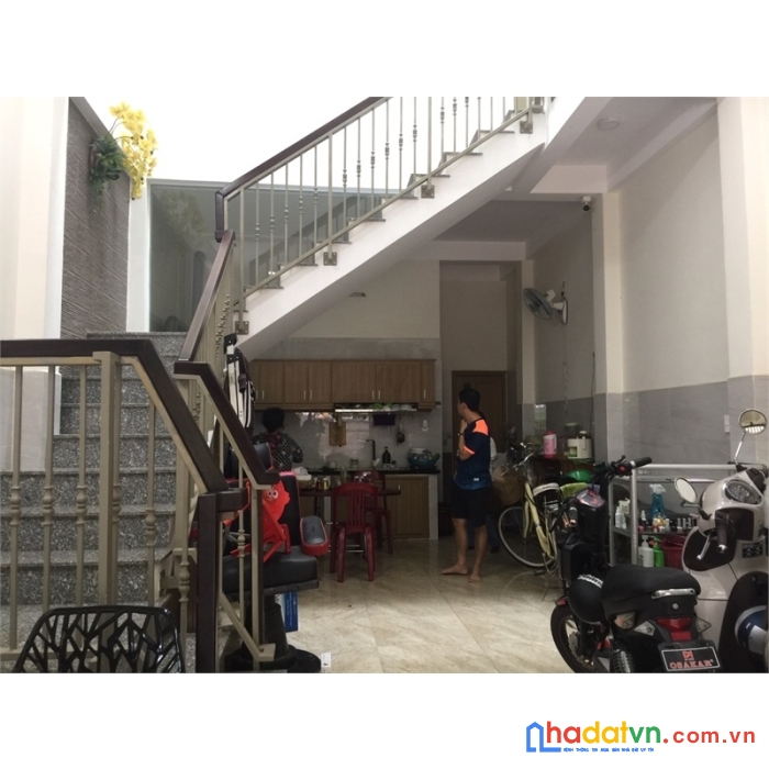 Nhà đẹp 2 tầng đường đinh tiên hoàng giá chỉ nhỉnh 2   tlcc