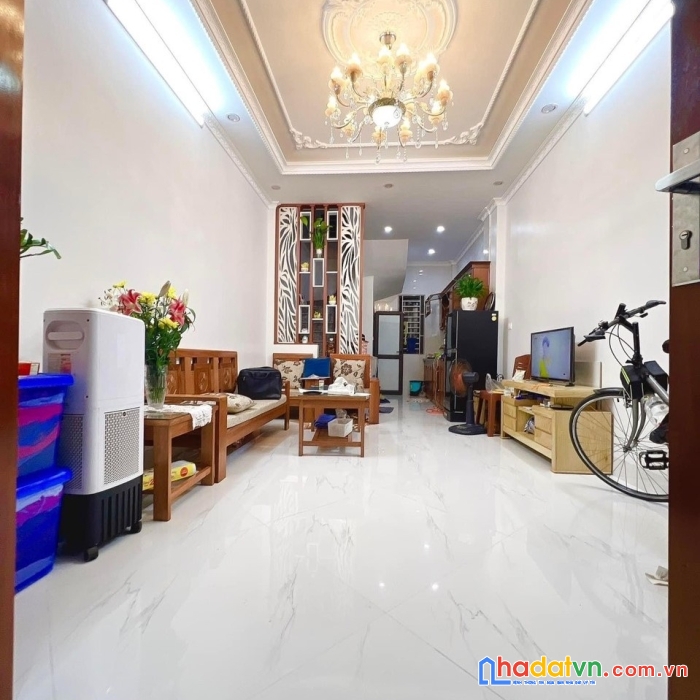 Nhà đẹp thái hà, đống đa, ở ngay, đủ nội thất, ô tô, 72m2x5tx4mmt, chỉ 8.99 tỷ