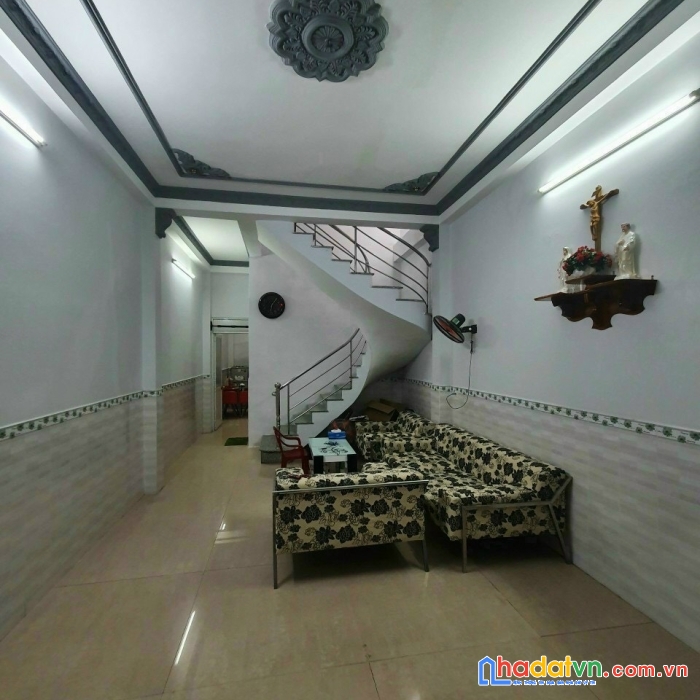 (phú nhuận) nhà đẹp, nguyễn đình chính, 4 x 13m, 2 lầu, 6.4 tỷ