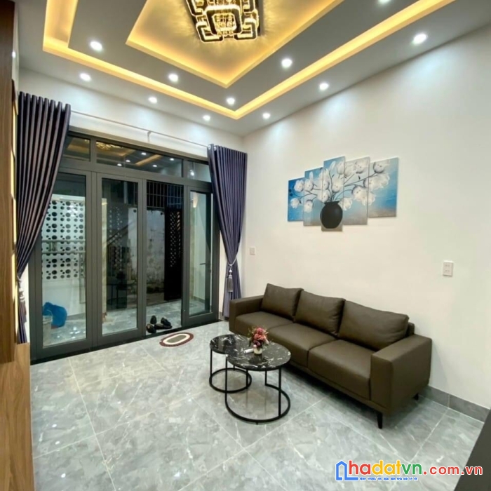 Chính chủ bán gấp nhà mặt tiền vị trí đắc địa tại tp đà nẵng