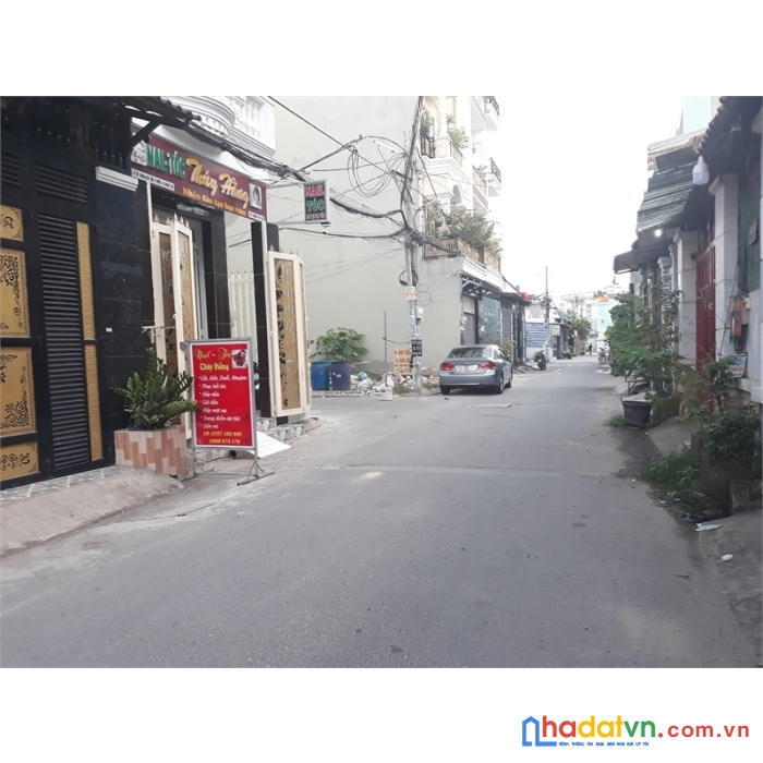 Bán nhà 3 tầng, lê trọng tấn 64 m2, hẻm 6 m thông, 7 tỷ