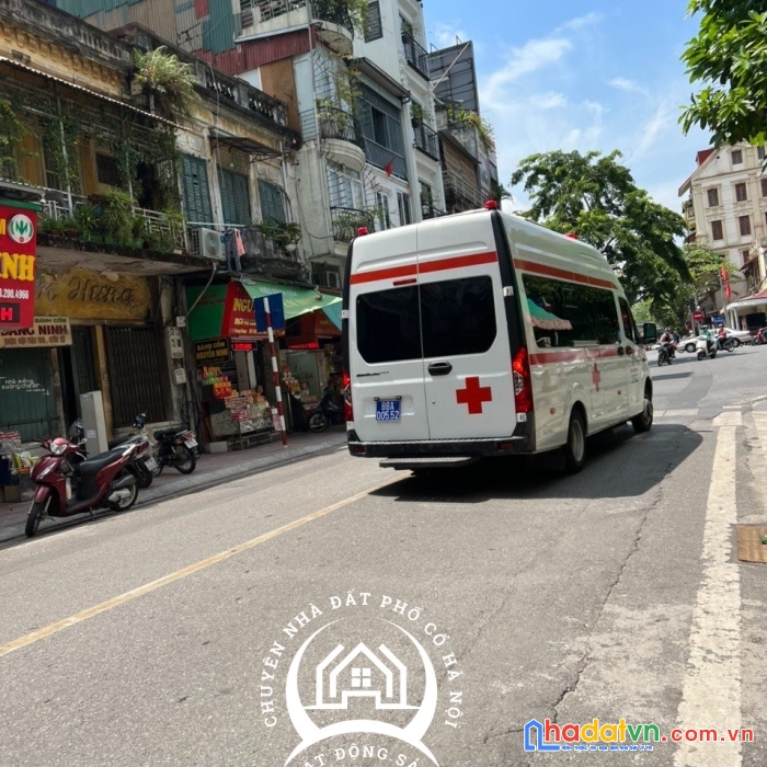 Nhà mặt phố hàng than, ba đình 90m2, 8 tầng, kinh doanh đỉnh, giá chỉ: 66 tỷ