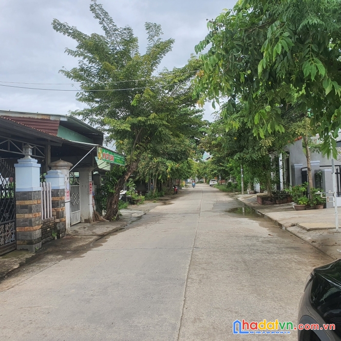 Chính chủ cần tiền bán gấp lô đất mặt tiền đường quan châu - hoà châu - đà nẵng