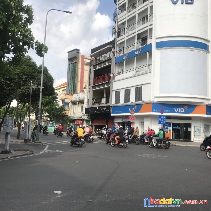 Cho thuê dài hạn mt điện biên phủ - 11x25- 3 tầng- 169tr/th