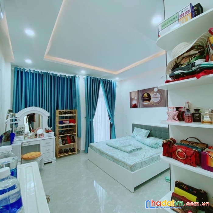 Siêu phẩm tòa nhà 5 tầng nhà đẹp ở ngay cạnh bàu cát vip tân bình