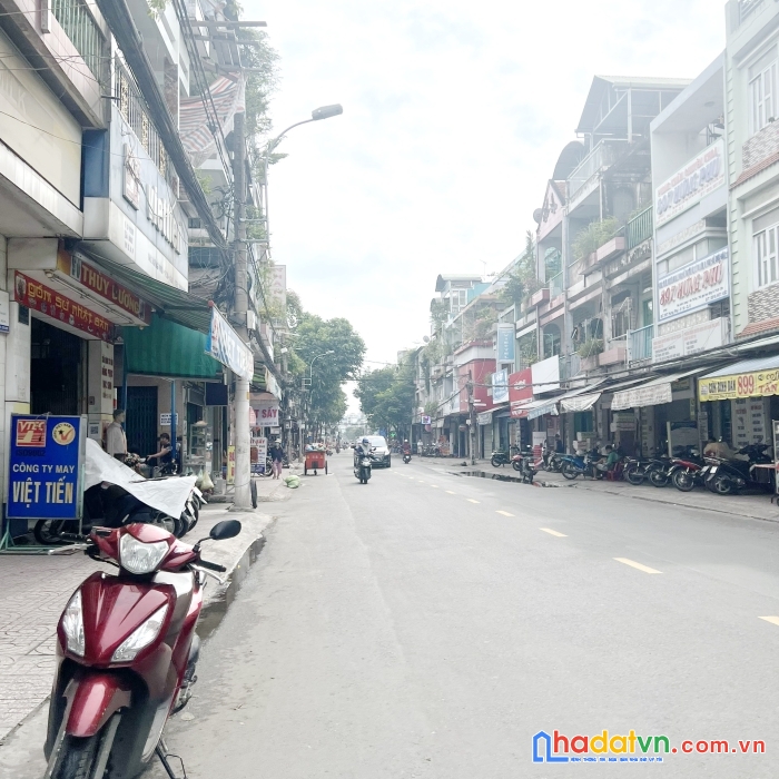 Nhà 4 tầng (4x11) mặt tiền hưng phú phường 10 quận 8 - giá 12.8 tỷ