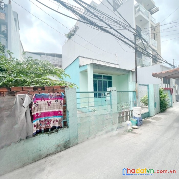 Bán 240m2 thổ cư hẻm xe hơi gần đường dương bá trạc phường 1 quận 8