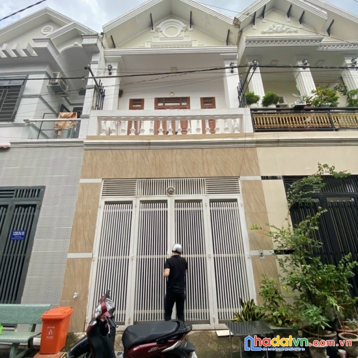 Bán nhà lầu, đường nhựa 6m, ngay cầu hoá an, chỉ 2ty690
