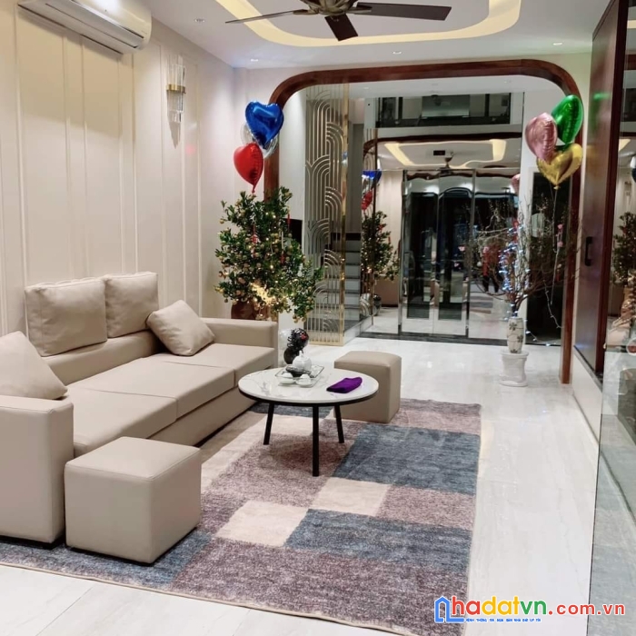 Lạc long quân tây hồ. phân lô. ô tô tránh. vỉa hè. kinh doanh. dt 70m2. mt 6m. giá 23 tỷ. lh