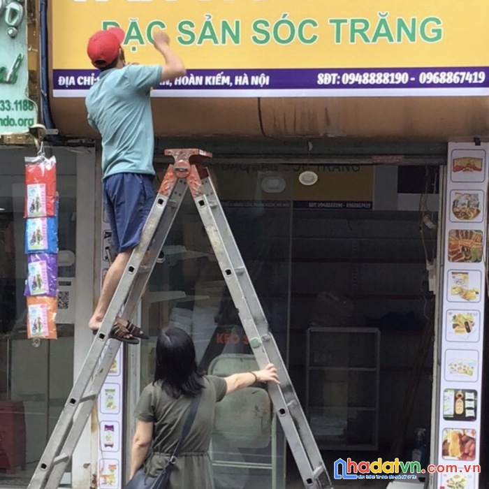 Cần sang nhượng cửa hàng tại mặt đường số 5 phố hàng cần , hoàn kiếm , hà nội