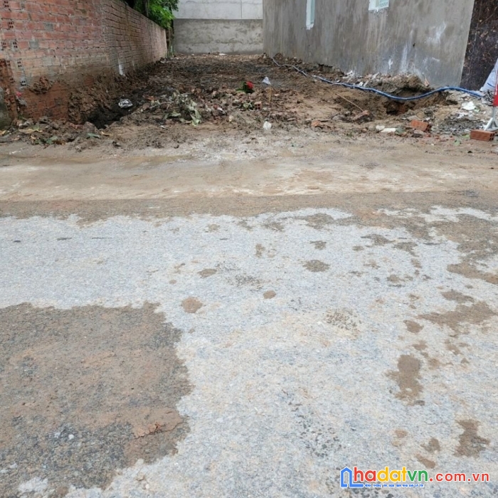 Bán lô đất biệt thự 258m2 đường 2 xe hơi gần chợ tân hạnh shr thổ cư chỉ 4,65 tỷ