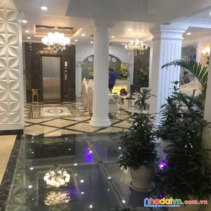 Bán khách sạn phố cổ 310m2 7 tầng 0909858789