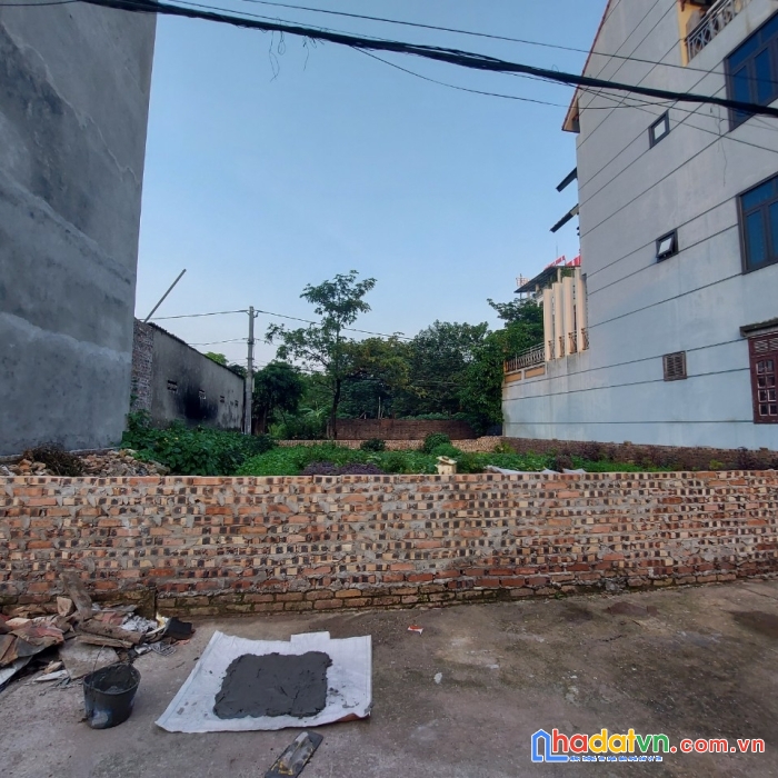 *bán đất thôn bầu, kim chung, đông anh. đất 224m2, mt13m, giá 15 tỷ.