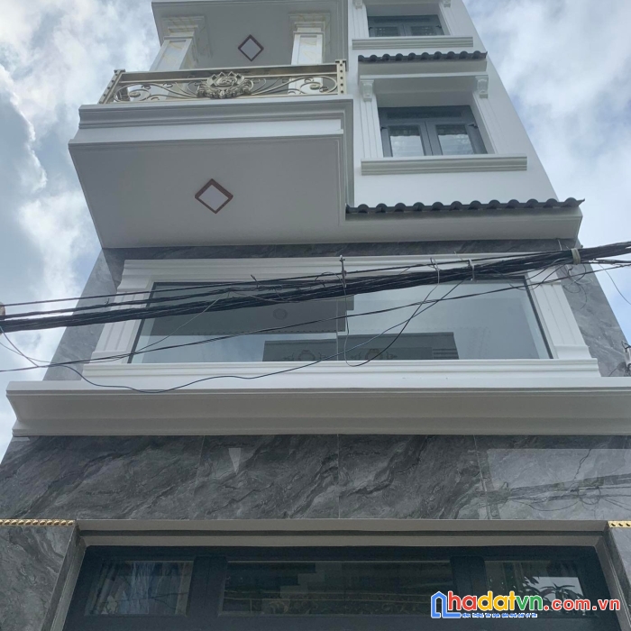 Tòa nhà góc 2mt bờ bao tân thắng, 8x16, giá 40 tỷ