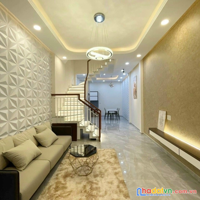(phú nhuận) hẻm sẹc, 4 x 11m, 3 lầu, huỳnh văn bánh, 6.2 tỷ