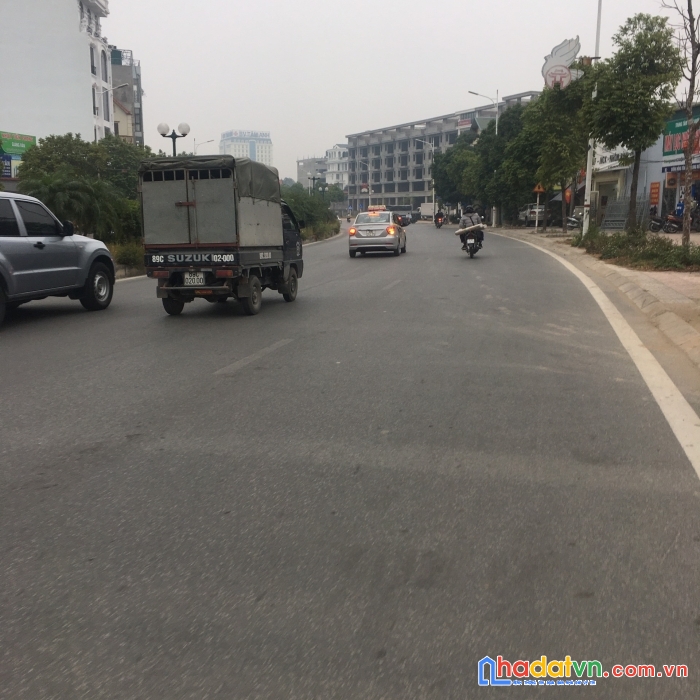 Chính chủ cần bán mảnh đất gia lâm, đầu tư phân lô, vỉa hè, ô tô tránh