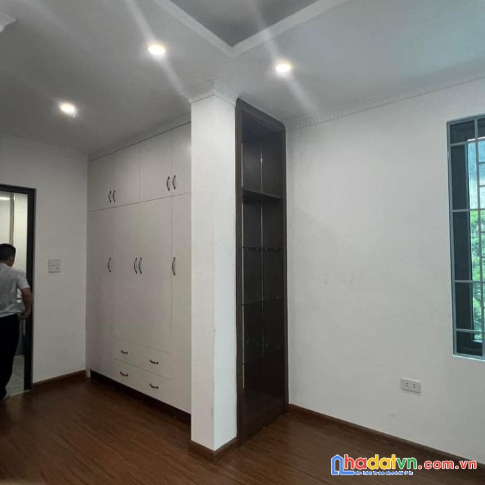Dắt tay vợ con vào ở luôn  hoạt động ở xuân đỉnh ngõ siêu đẹp  xe con đỗ cửa xây dựng hiện đại