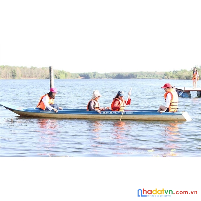 Bán lô đất wieu hồ suối giai bình phước, 490tr, bao sang sổ, 120m2