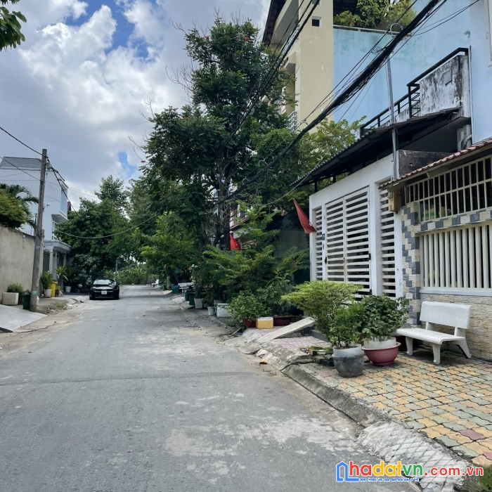 Hẻm xe hơi 5m- 45m2- gò vấp - công viên làng hoa - 3 tỷ hơn