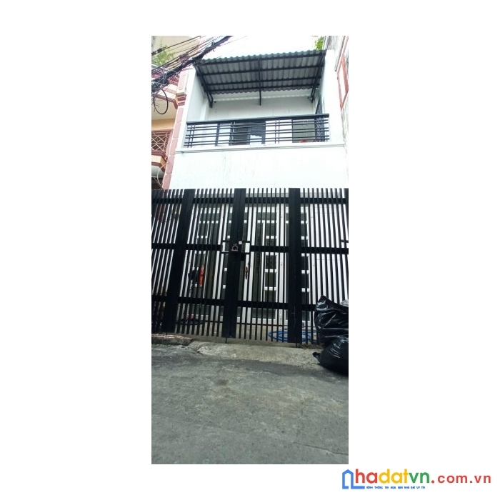 Cần tiền bán gấp nhà hẻm 4m tân hoá, p.1, q.11.