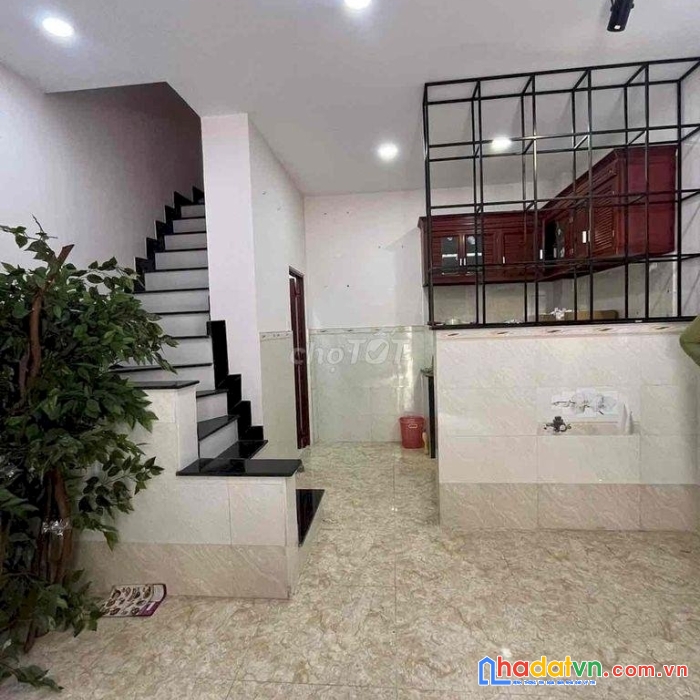 Cần bán nhà hxh nguyễn thế truyện tân phú mới đẹp nở hậu 4 tỷ 600