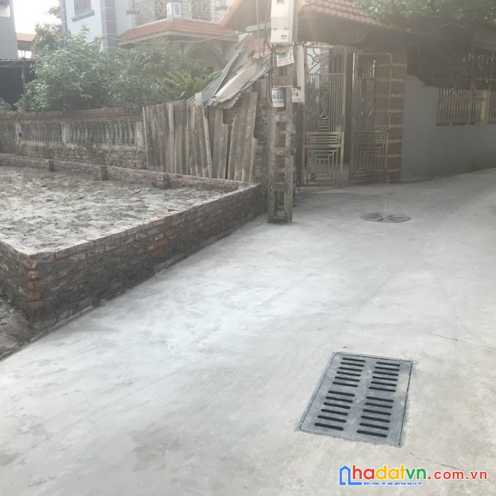 Đất lễ pháp 67m đường thông 3m gần công viên kim quy giá đẹp