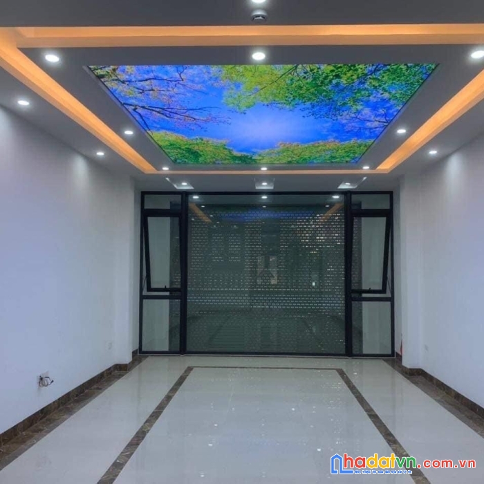 Bán nhà mặt phố khu láng hạ, quận đống đa. 65m2 – 6 tầng – mt 5,5m, kinh doanh đỉnh, giá 15 tỷ.
