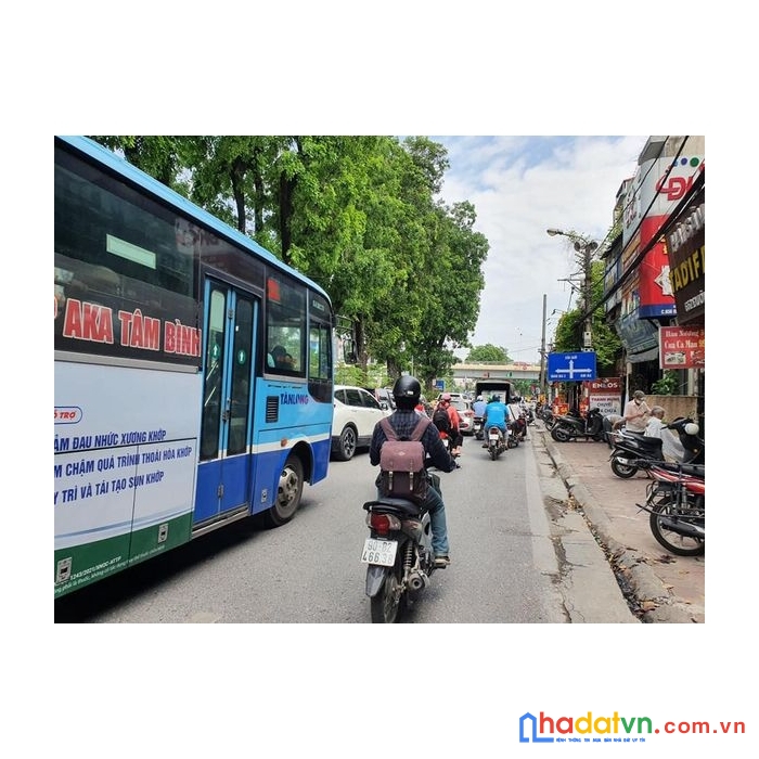 Cực phẩm thanh xuân-phân lô-ô tô thang máy -kinh doanh đỉnh