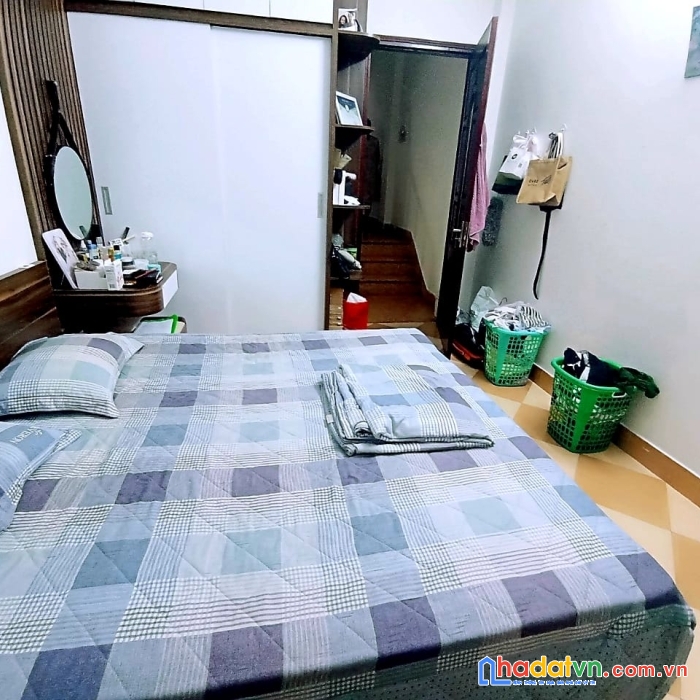Bán nhà thái thịnh đống đa 60m2x4t  ô tô 3 gác 4.2 tỷ