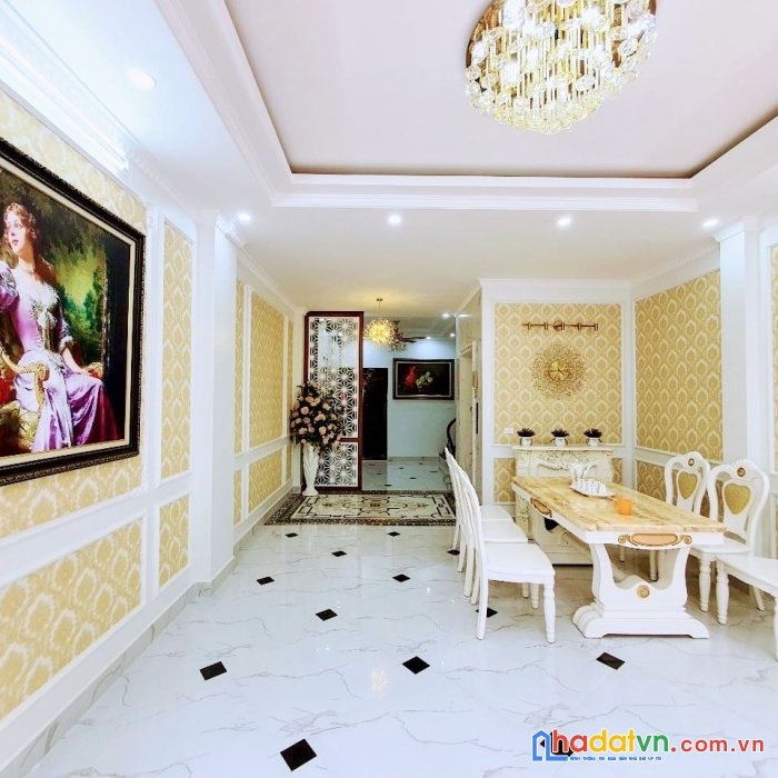 Gần phố tân mai, 48m 6 tầng thang máy gara, kinh doanh 11 tỷ