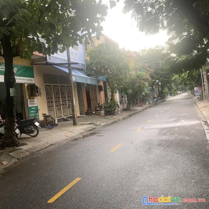 Nhà mặt tiền vũ quỳnh hòa minh – liên chiểu , cách biển 20m.