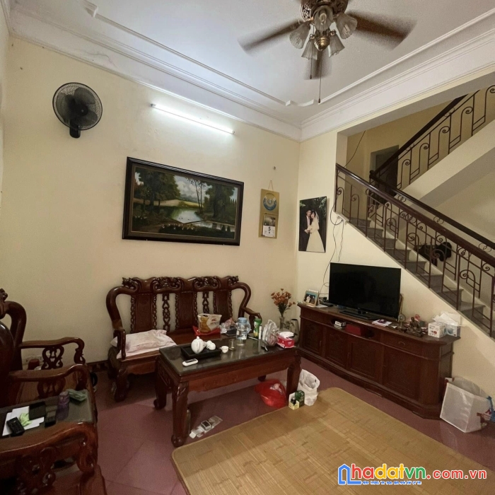 Bán đất tặng nhà tại hà cầu - hà đông - nhà 52m - 3 tầng - lô góc 3 thoáng - giá chỉ 3.x tỷ