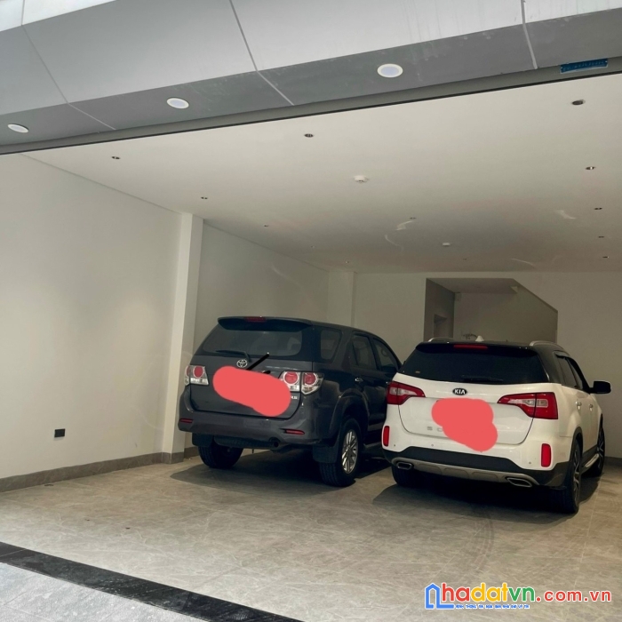 Bán nhà mặt tiền 6m bồ đề long biên ngõ thông gara ô tô 63m2