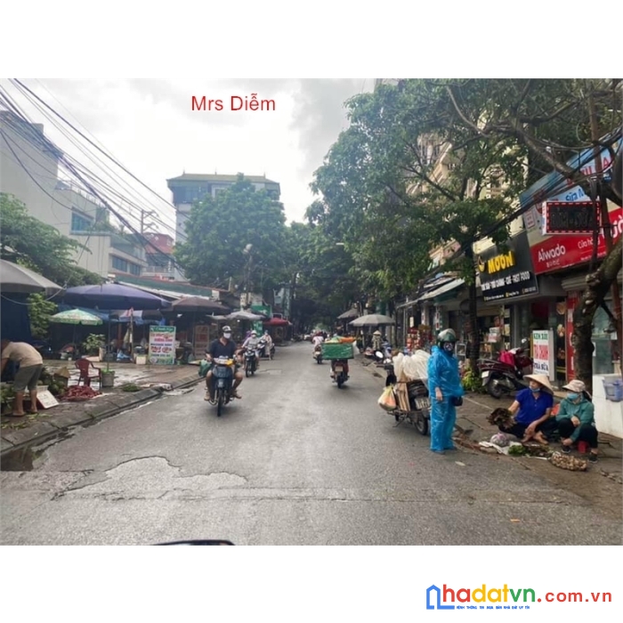 Nhỉnh 1 tỷ, mrs diễm cần bán 46.6m đất đẹp tại tổ 28 tt đông anh. ngay chợ lắp ghép