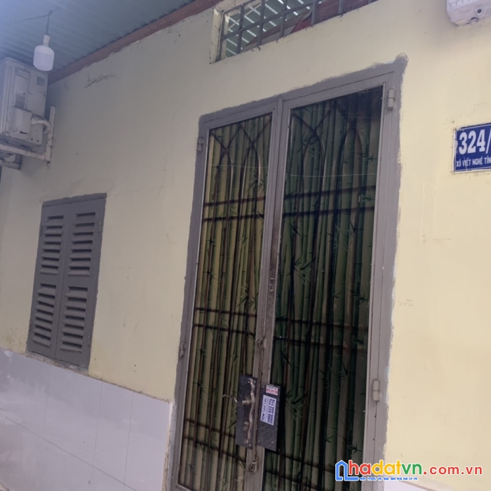 Bán nhà cấp 4 bình thạnh ngã 4 hàng xanh thuận tiện.