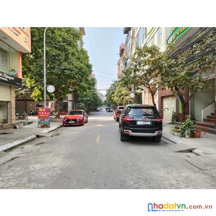 Bán đất dịch vụ  dương nội, đối diện aeon mall, 50m2, mặt tiền 4.4m , 3 ô tô tránh, giá 7 tỷ.