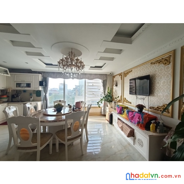 Homestay 7 tầng thang máy phố bồ đề quận long biên dòng tiền nửa tỷ 1 năm